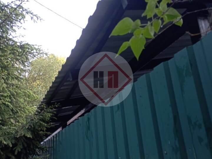 прямой навес с большим углом ската