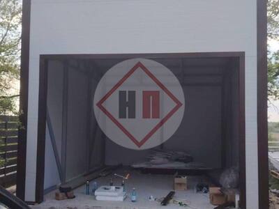 односкатный гараж из сэндвич-панелей с отдельной входной дверью